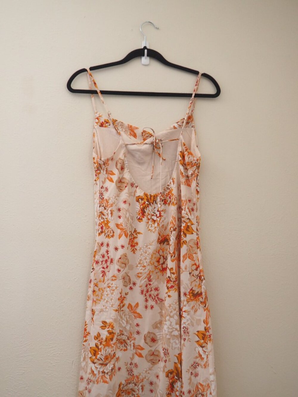 NWT Petal & Pup Yelena Satin Floral Spaghetti Strap Cowl Neck Maxi Dress sz US 8 - Picture 12 of 12
